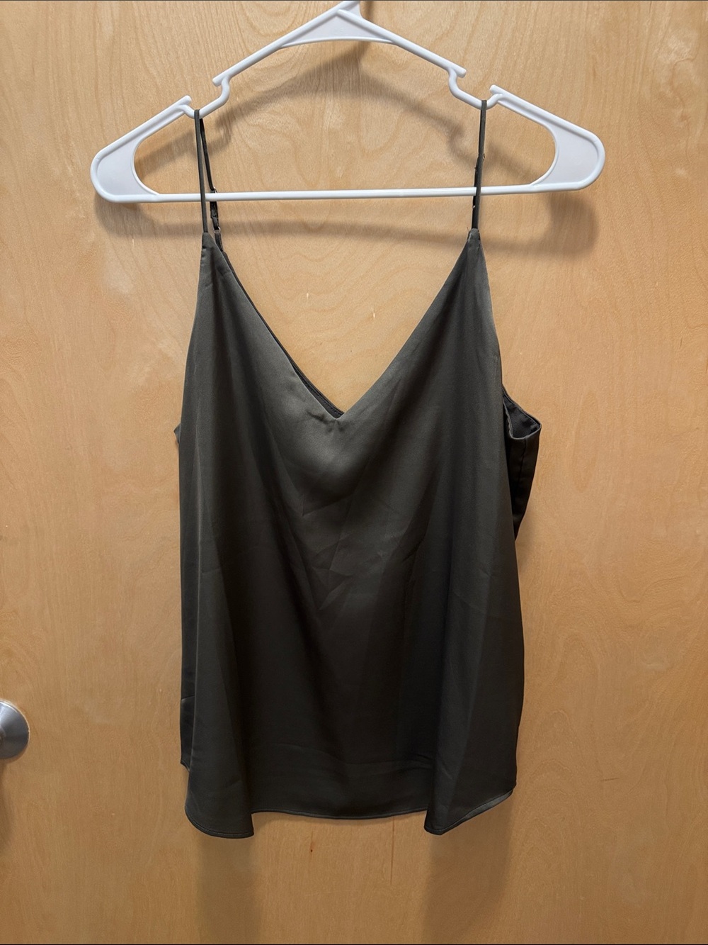 NWT Express Downtown Cami